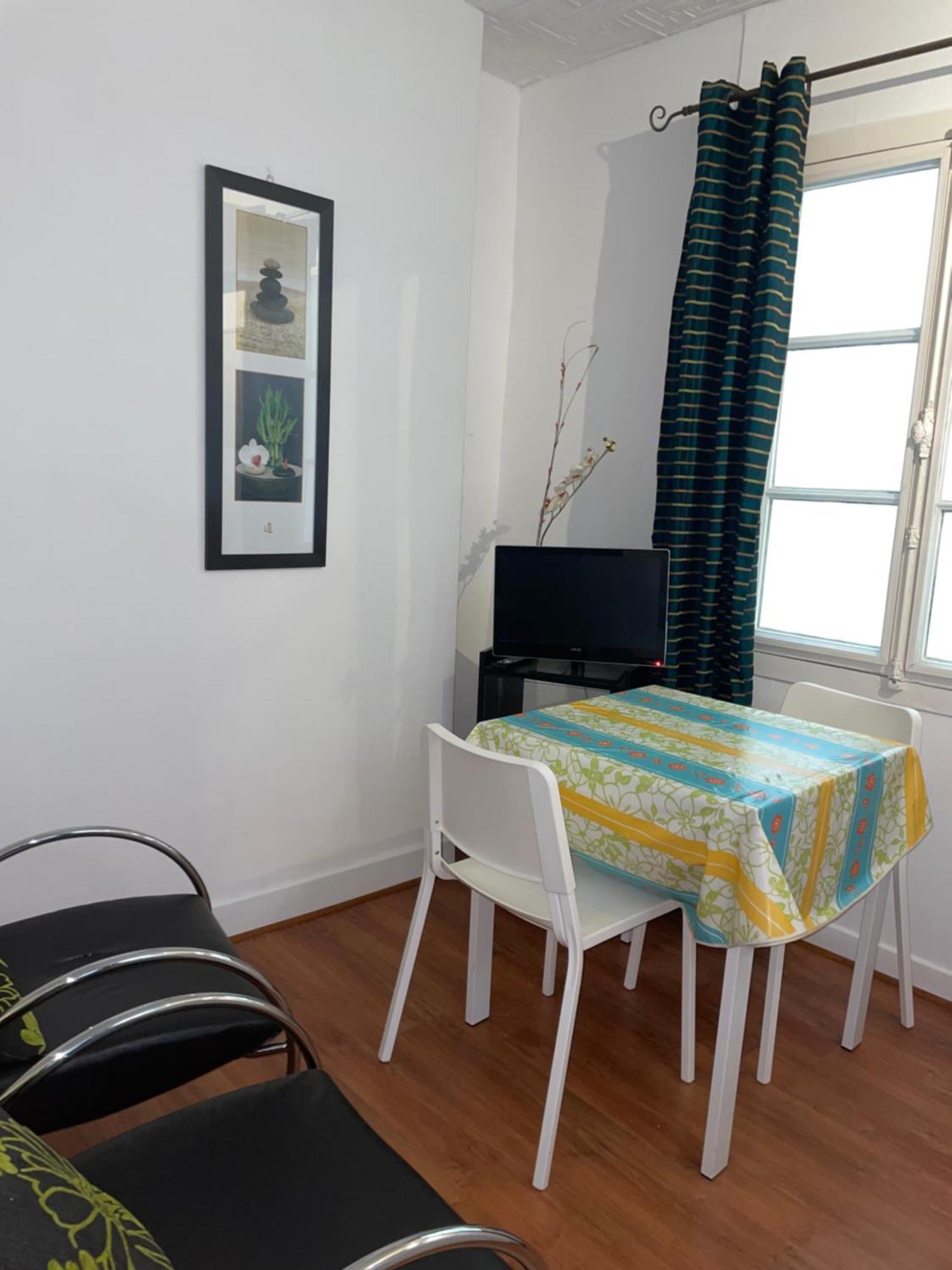 Studio N•4 En Plein Coeur De La Ville Thermal Bagnères-de-Bigorre Zewnętrze zdjęcie